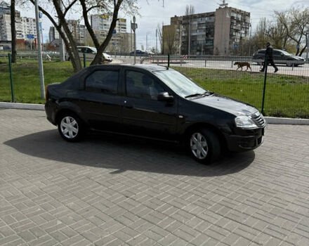 Черный Рено Логан, объемом двигателя 1.39 л и пробегом 124 тыс. км за 4100 $, фото 8 на Automoto.ua