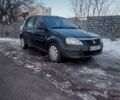 Чорний Рено Логан, об'ємом двигуна 1.4 л та пробігом 302 тис. км за 3800 $, фото 1 на Automoto.ua