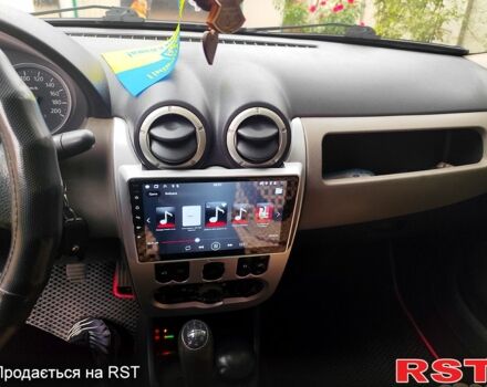 Черный Рено Логан, объемом двигателя 1.6 л и пробегом 159 тыс. км за 4500 $, фото 1 на Automoto.ua