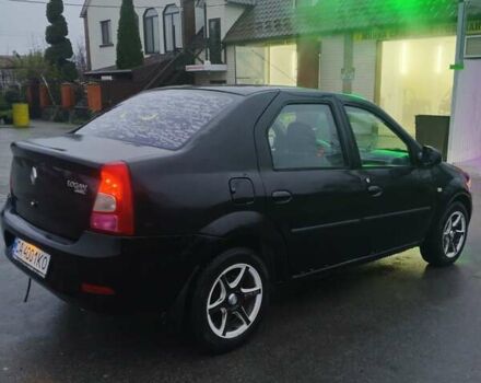 Чорний Рено Логан, об'ємом двигуна 1.39 л та пробігом 210 тис. км за 2900 $, фото 5 на Automoto.ua