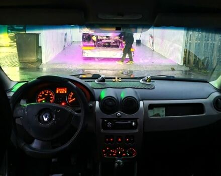 Чорний Рено Логан, об'ємом двигуна 1.4 л та пробігом 220 тис. км за 2900 $, фото 10 на Automoto.ua