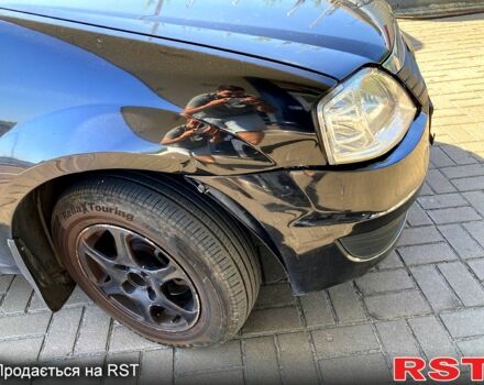 Черный Рено Логан, объемом двигателя 1.6 л и пробегом 235 тыс. км за 3500 $, фото 11 на Automoto.ua