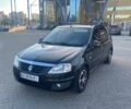 Черный Рено Логан, объемом двигателя 1.6 л и пробегом 143 тыс. км за 5500 $, фото 1 на Automoto.ua