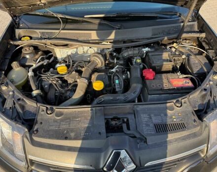 Черный Рено Логан, объемом двигателя 1.5 л и пробегом 213 тыс. км за 6300 $, фото 11 на Automoto.ua