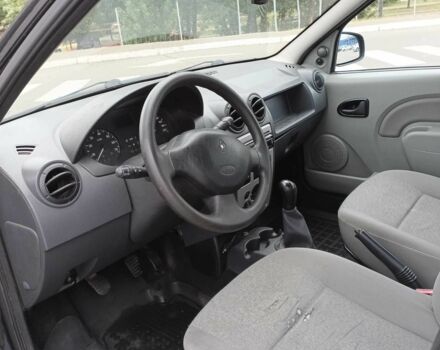 Чорний Рено Логан, об'ємом двигуна 1.6 л та пробігом 186 тис. км за 5300 $, фото 5 на Automoto.ua