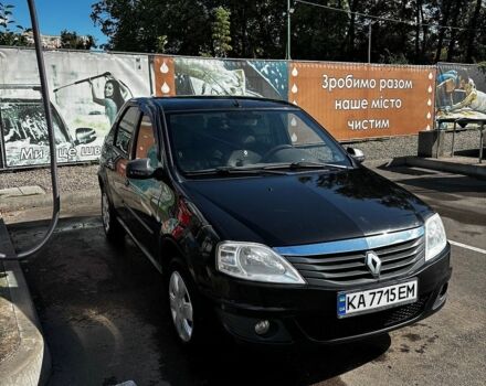 Черный Рено Логан, объемом двигателя 1.6 л и пробегом 241 тыс. км за 5400 $, фото 1 на Automoto.ua