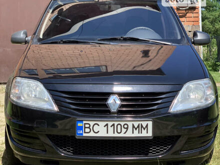 Рено Логан 2013 у Новояворівськ на Automoto.ua Чорний Рено Логан, об'ємом двигуна 1.4 л та пробігом 159 тис. км за 4300 $, фото 1 на Automoto.ua