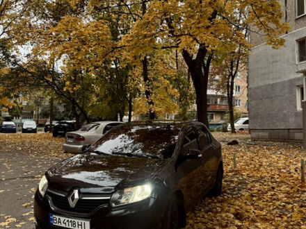 Чорний Рено Логан, об'ємом двигуна 1.5 л та пробігом 182 тис. км за 6200 $, фото 1 на Automoto.ua