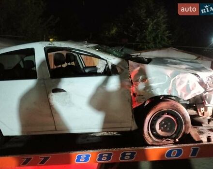 Коричневий Рено Логан, об'ємом двигуна 1.1 л та пробігом 320 тис. км за 1200 $, фото 1 на Automoto.ua