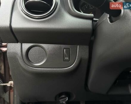 Коричневий Рено Логан, об'ємом двигуна 1.46 л та пробігом 155 тис. км за 8200 $, фото 63 на Automoto.ua