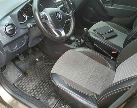 Коричневый Рено Логан, объемом двигателя 1.5 л и пробегом 180 тыс. км за 10500 $, фото 4 на Automoto.ua