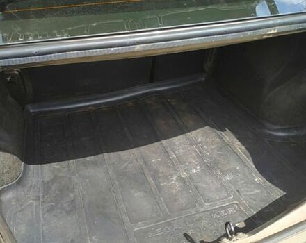 Коричневый Рено Логан, объемом двигателя 1.5 л и пробегом 180 тыс. км за 10500 $, фото 5 на Automoto.ua