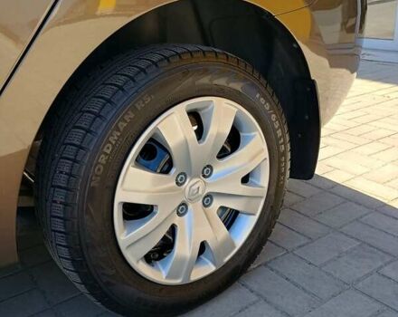 Коричневий Рено Логан, об'ємом двигуна 0.9 л та пробігом 81 тис. км за 10000 $, фото 30 на Automoto.ua