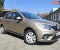 Коричневий Рено Логан, об'ємом двигуна 0.9 л та пробігом 8 тис. км за 11000 $, фото 1 на Automoto.ua