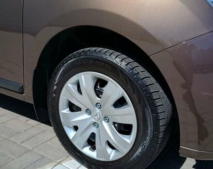 Коричневий Рено Логан, об'ємом двигуна 0.9 л та пробігом 81 тис. км за 10000 $, фото 24 на Automoto.ua