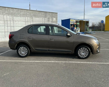 Коричневый Рено Логан, объемом двигателя 1.5 л и пробегом 143 тыс. км за 6800 $, фото 4 на Automoto.ua