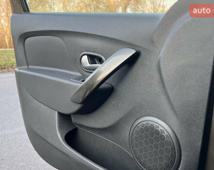 Коричневий Рено Логан, об'ємом двигуна 1.46 л та пробігом 68 тис. км за 11300 $, фото 52 на Automoto.ua