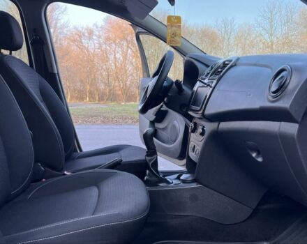 Коричневый Рено Логан, объемом двигателя 1.5 л и пробегом 68 тыс. км за 11300 $, фото 11 на Automoto.ua