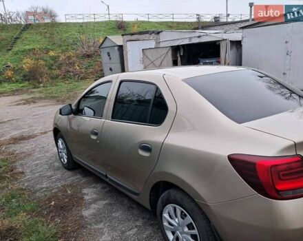 Коричневый Рено Логан, объемом двигателя 9 л и пробегом 30 тыс. км за 10000 $, фото 1 на Automoto.ua