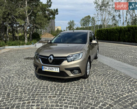 Коричневый Рено Логан, объемом двигателя 1.5 л и пробегом 50 тыс. км за 12500 $, фото 1 на Automoto.ua