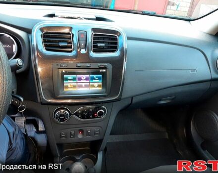 Коричневый Рено Логан, объемом двигателя 1.5 л и пробегом 40 тыс. км за 12200 $, фото 1 на Automoto.ua