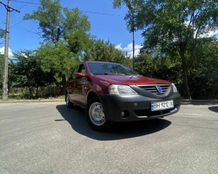 Красный Рено Логан, объемом двигателя 1.4 л и пробегом 300 тыс. км за 3000 $, фото 1 на Automoto.ua