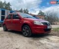 Красный Рено Логан, объемом двигателя 1.39 л и пробегом 290 тыс. км за 3300 $, фото 1 на Automoto.ua