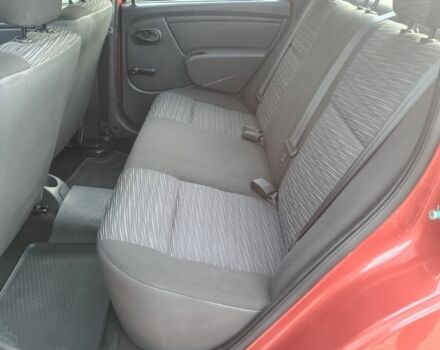 Красный Рено Логан, объемом двигателя 0 л и пробегом 131 тыс. км за 6500 $, фото 17 на Automoto.ua