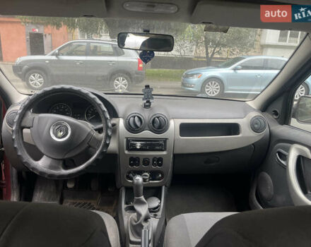 Рено Логан 2011 у Києві на Automoto.ua Червоний Рено Логан, об'ємом двигуна 1.6 л та пробігом 103 тис. км за 3000 $, фото 6 на Automoto.ua