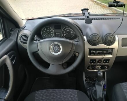 Красный Рено Логан, объемом двигателя 0 л и пробегом 131 тыс. км за 6500 $, фото 6 на Automoto.ua