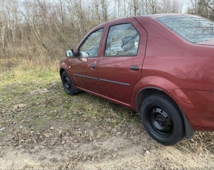 Красный Рено Логан, объемом двигателя 1.4 л и пробегом 179 тыс. км за 1850 $, фото 6 на Automoto.ua
