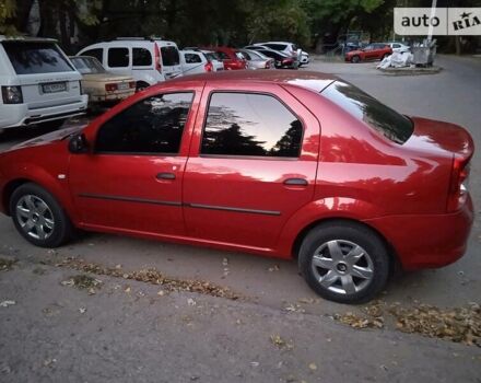 Красный Рено Логан, объемом двигателя 1.4 л и пробегом 120 тыс. км за 6000 $, фото 1 на Automoto.ua