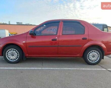 Красный Рено Логан, объемом двигателя 1.4 л и пробегом 176 тыс. км за 5200 $, фото 3 на Automoto.ua