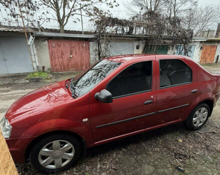 Красный Рено Логан, объемом двигателя 1.39 л и пробегом 73 тыс. км за 5300 $, фото 3 на Automoto.ua