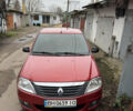 Красный Рено Логан, объемом двигателя 1.39 л и пробегом 73 тыс. км за 5300 $, фото 1 на Automoto.ua