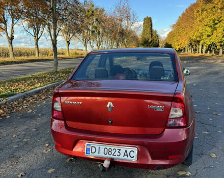 Рено Логан 2012 в Владимир-Волынский на Automoto.ua Красный Рено Логан, объемом двигателя 1.6 л и пробегом 192 тыс. км за 4200 $, фото 8 на Automoto.ua