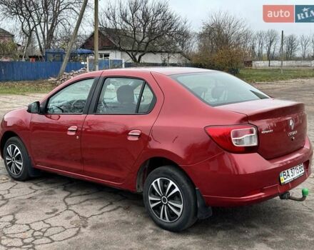 Красный Рено Логан, объемом двигателя 1.6 л и пробегом 273 тыс. км за 5550 $, фото 4 на Automoto.ua