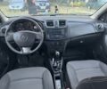 Червоний Рено Логан, об'ємом двигуна 1.1 л та пробігом 131 тис. км за 5484 $, фото 1 на Automoto.ua