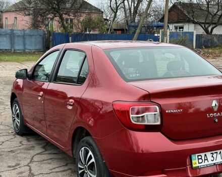 Красный Рено Логан, объемом двигателя 1.6 л и пробегом 273 тыс. км за 5550 $, фото 9 на Automoto.ua