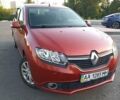 Красный Рено Логан, объемом двигателя 0.9 л и пробегом 230 тыс. км за 6200 $, фото 1 на Automoto.ua