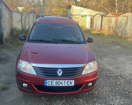 Красный Рено Логан, объемом двигателя 1.6 л и пробегом 304 тыс. км за 4950 $, фото 1 на Automoto.ua