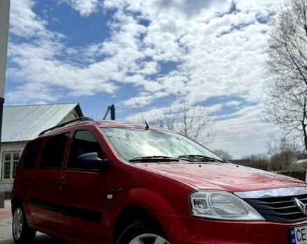 Красный Рено Логан, объемом двигателя 1.6 л и пробегом 304 тыс. км за 5500 $, фото 5 на Automoto.ua