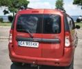 Красный Рено Логан, объемом двигателя 1.6 л и пробегом 352 тыс. км за 6400 $, фото 19 на Automoto.ua