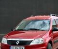 Красный Рено Логан, объемом двигателя 1.6 л и пробегом 304 тыс. км за 5500 $, фото 1 на Automoto.ua
