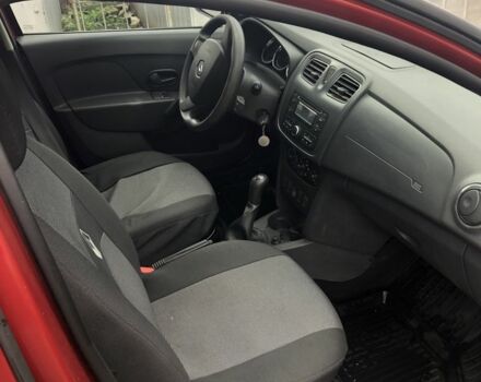 Червоний Рено Логан, об'ємом двигуна 0 л та пробігом 72 тис. км за 7500 $, фото 10 на Automoto.ua