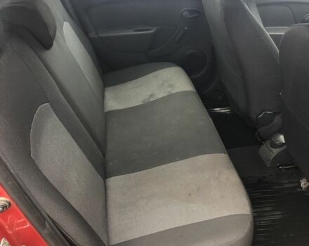 Червоний Рено Логан, об'ємом двигуна 0 л та пробігом 72 тис. км за 7500 $, фото 12 на Automoto.ua