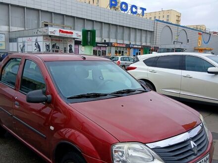 Червоний Рено Логан, об'ємом двигуна 1.4 л та пробігом 116 тис. км за 3900 $, фото 1 на Automoto.ua