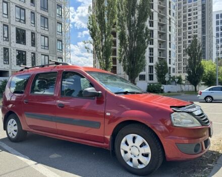 Красный Рено Логан, объемом двигателя 1.5 л и пробегом 187 тыс. км за 6000 $, фото 1 на Automoto.ua