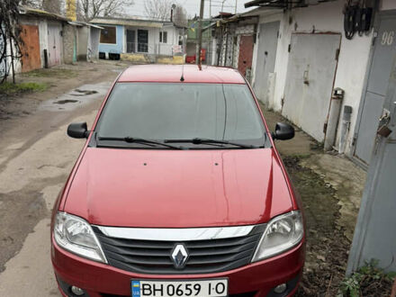 Красный Рено Логан, объемом двигателя 1.39 л и пробегом 73 тыс. км за 5300 $, фото 1 на Automoto.ua