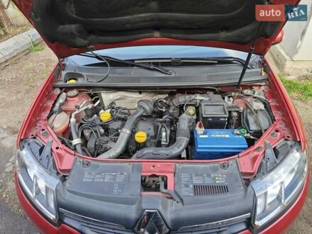 Рено Логан 2013 у Одесі на Automoto.ua Червоний Рено Логан, об'ємом двигуна 1.46 л та пробігом 130 тис. км за 7200 $, фото 1 на Automoto.ua